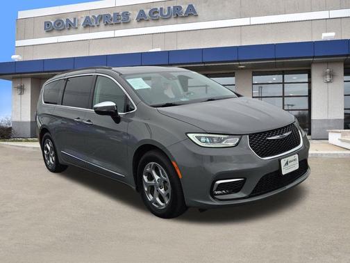 2023 Chrysler Pacifica Limited