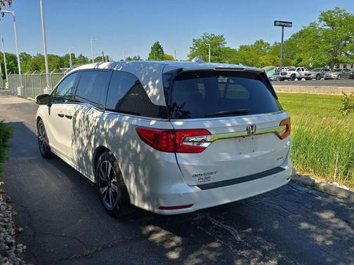 Platinum White Pearl 2020 Honda Odyssey Elite
