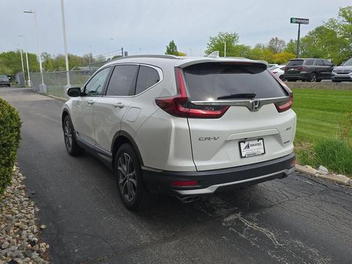 Platinum White Pearl 2021 Honda CR-V AWD Touring