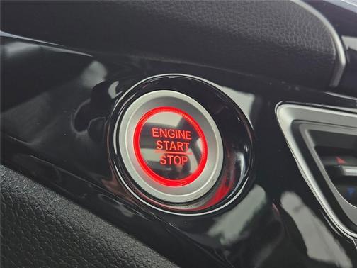 2020 Honda Pilot AWD Elite