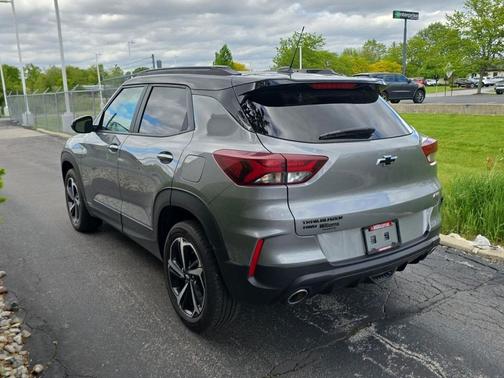 Sterling Gray Metallic 2023 Chevrolet Trailblazer RS