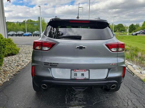 Sterling Gray Metallic 2023 Chevrolet Trailblazer RS