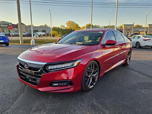 2019 Honda Accord Touring 2.0T