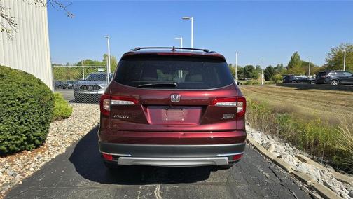 2019 Honda Pilot Touring 8-Passenger