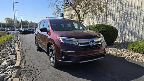2019 Honda Pilot Touring 8-Passenger