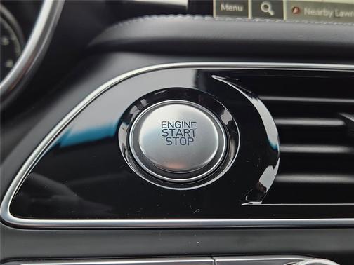 2023 Genesis G70 2.0T AWD