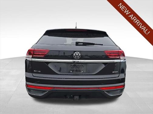 2022 Volkswagen Atlas Cross Sport 3.6L V6 SE w/Technology