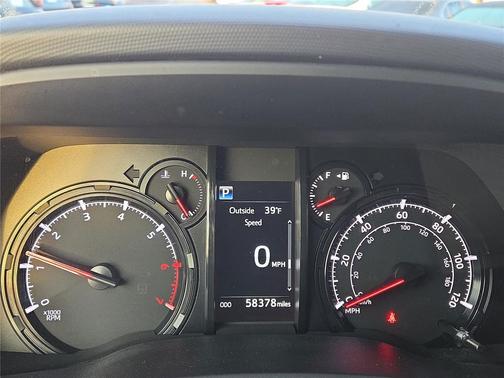 2022 Toyota 4Runner SR5