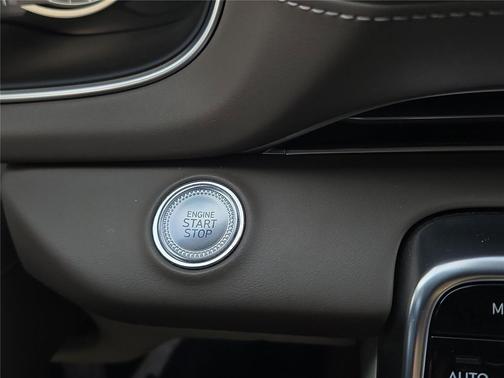 2021 Genesis GV80 2.5T