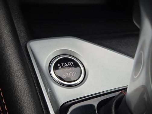 2022 Nissan Altima SR FWD