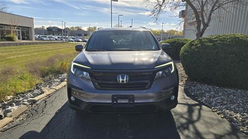 2022 Honda Pilot AWD Special Edition