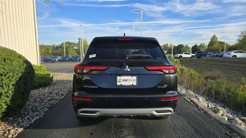 2023 Mitsubishi Outlander PHEV SE S-AWC