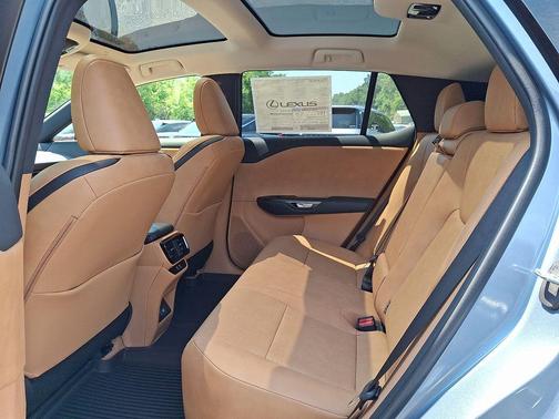 2025 Lexus RZ 450e Premium