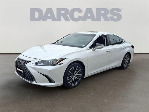 2022 Lexus ES 350 Base