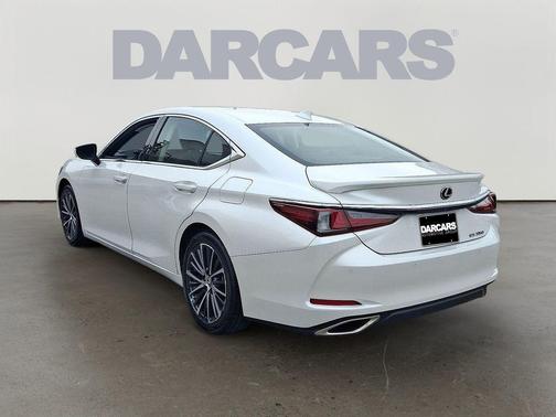 2022 Lexus ES 350 Base