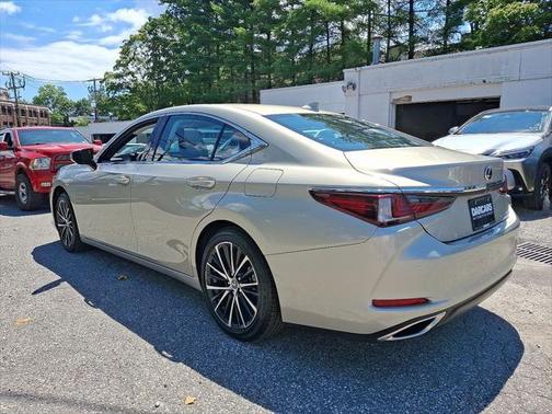 2024 Lexus ES 350 Premium