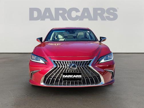 2025 Lexus ES 300h Premium