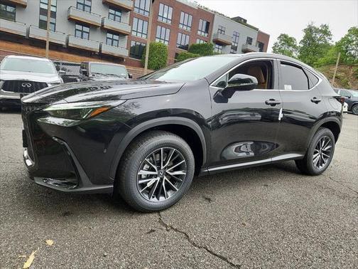 2025 Lexus NX 350h Premium
