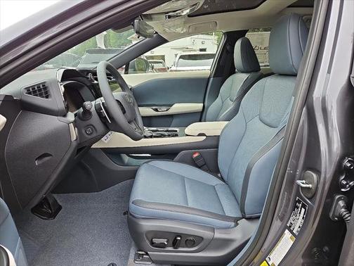 2025 Lexus RZ 450e Premium