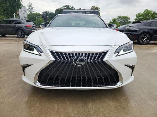 2025 Lexus ES 350 Premium