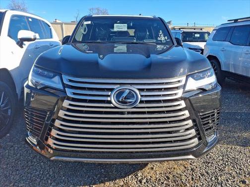 2025 Lexus LX 600 Luxury