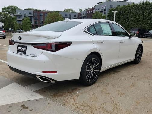 2025 Lexus ES 350 Base
