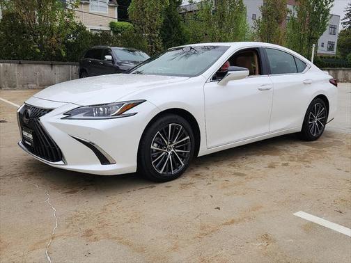 2025 Lexus ES 350 Base