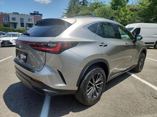 2025 Lexus NX 350 Premium