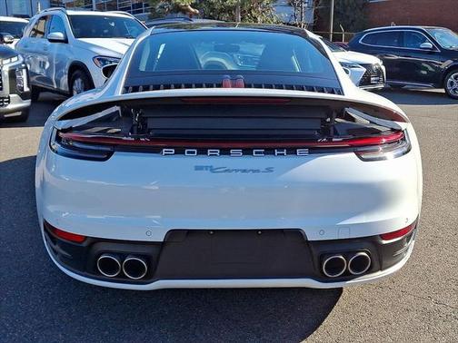 2020 Porsche 911 Carrera 4S