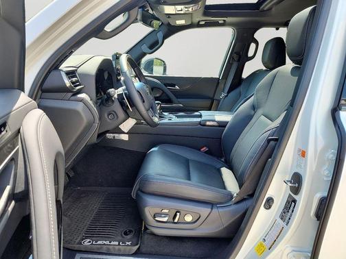 2024 Lexus LX 600 Luxury