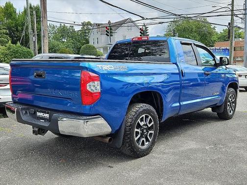 2017 Toyota Tundra SR5