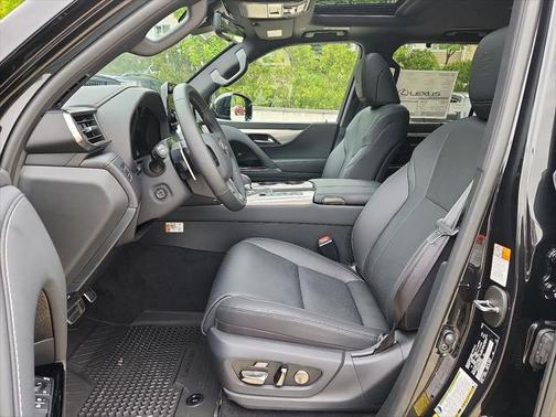 2025 Lexus LX 700h F SPORT
