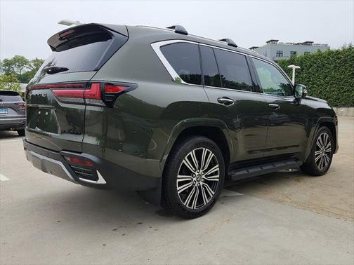 2025 Lexus LX 600 Luxury