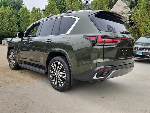 2025 Lexus LX 600 Luxury