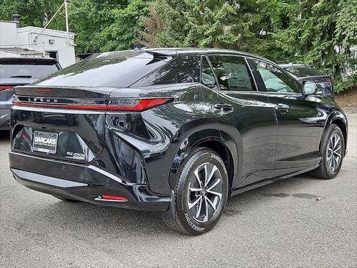 2025 Lexus RZ 450e Premium