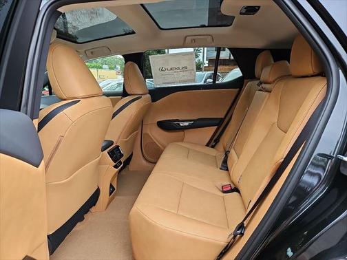 2025 Lexus RZ 450e Premium