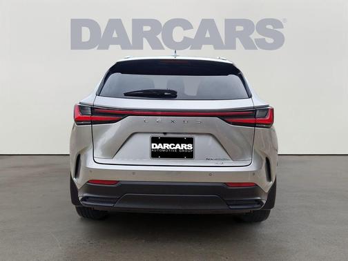 2024 Lexus NX 450h+ Luxury