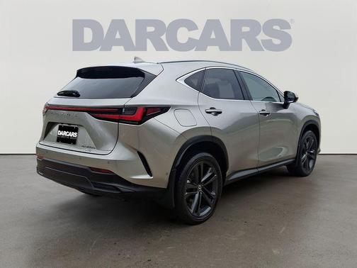 2024 Lexus NX 450h+ Luxury