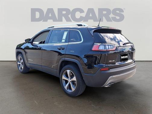 Diamond Black Crystal Pearlcoat 2021 Jeep Cherokee Limited