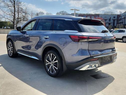 2022 INFINITI QX60 SENSORY