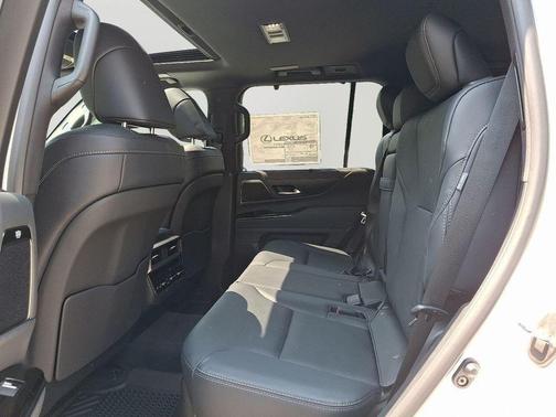 2025 Lexus LX 600 Luxury