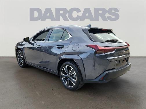2025 Lexus UX 300h Premium