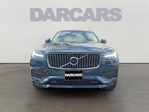 2020 Volvo XC90 T6 Momentum