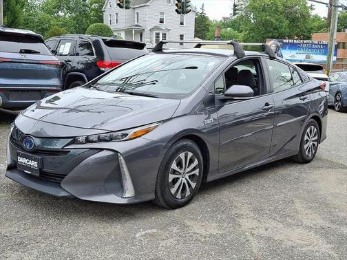 2022 Toyota Prius Prime XLE