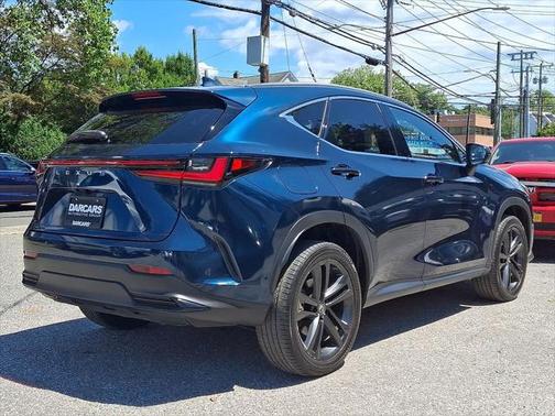 2022 Lexus NX 450h+ Luxury