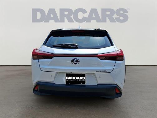 White Pearl 2021 Lexus UX 250h Base