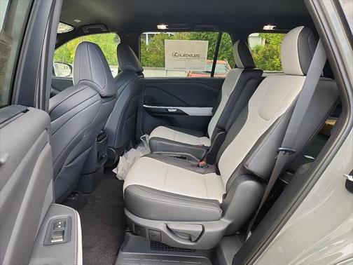2025 Lexus TX 500h F SPORT Premium