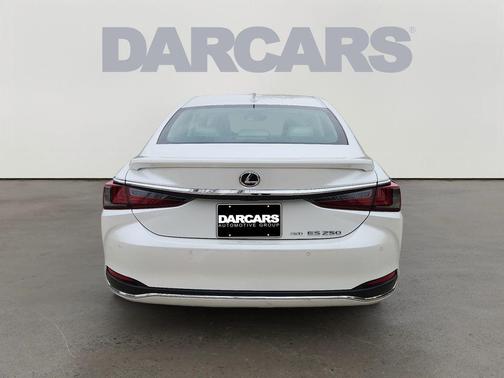 2024 Lexus ES 250 Base