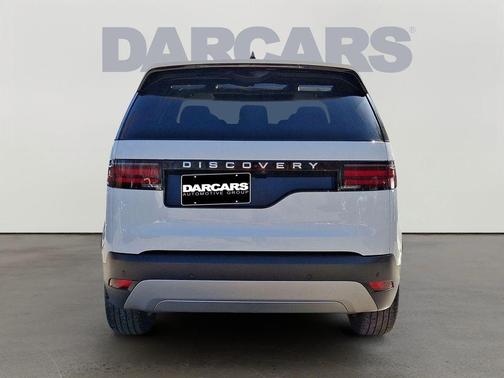 2024 Land Rover Discovery P300 S