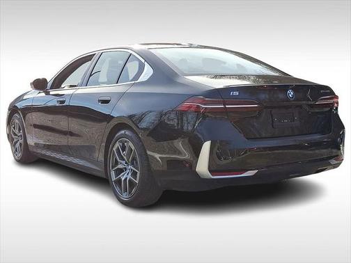2024 BMW i5 eDrive40
